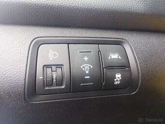 Hyundai i20 1.2i 16V Style - 10