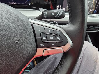 Volkswagen Golf 8 Variant 2.0 TDI 110 kW Life DSG r.v.2022 - 10
