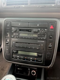 Volkswagen Sharan 1.9TDI 4x4 - 10