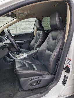 VOLVO XC60 .. 2,4D5 .. AWD .. Top stav .. - 10