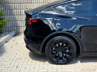 💥💣🚀TESLA MODEL Y FACELIFT BLACK LONG RANGE,DUAL MOTOR 4×4 - 10