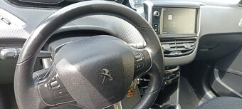Peugeot 208 ACTIVE 1.2 PureTech - 10