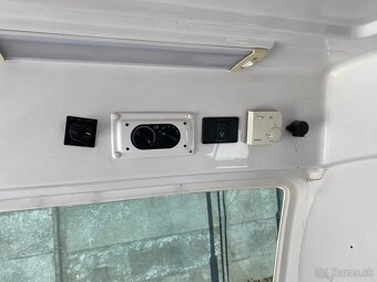 VW Transporter T5 2008 - 10