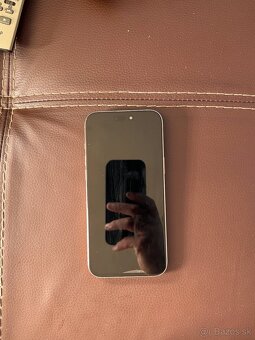 IPhone 16 Pro max 1GB - 10