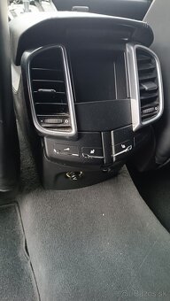 PORSCHE CAYENNE 4.8i - S. - 10