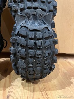 Balenciaga Defender - 10