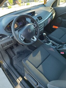 Renault Megane 1.6 16V - 10