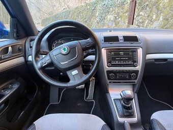 Škoda Octavia Combi 2.0 TSI RS DSG - 10
