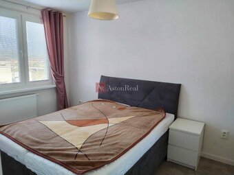 Predaj:4-izbový byt 86 m2 v Martine Košúty 2 Zariadený - 10