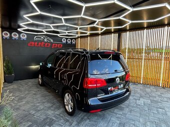 Volkswagen Touran 2.0 TDI MATCH - 10