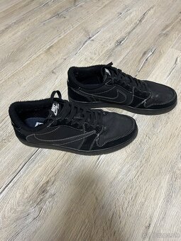 Travis Scott x Air Jordan 1 Retro Low OG SP 'Black Phantom - 10