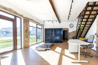 Prenájom - obchodný priestor/showroom - 160m2, 5x parking - 10