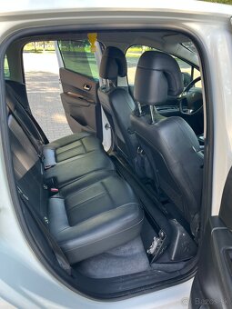 Peugeot 3008 , 2.0 BlueHDI , 110 KW - 10