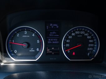 Honda CR-V 2.2 i-DTEC, 110kW, TOP STAV, GARÁŽOVANÉ - 10
