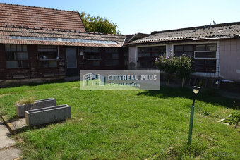 Na predaj dvojgeneračný rodinný dom s pekným pozemkom Andovc - 10