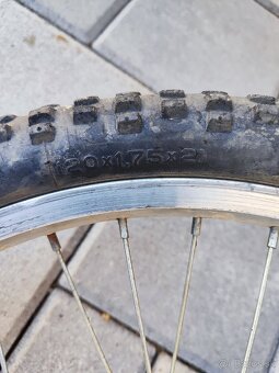 Detský odpružený bicykel 20" - 10