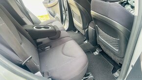 Toyota RAV4 2.2 D-4D 100kw - 10