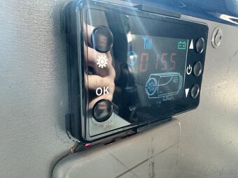 VOLKSWAGEN TRANSPORTER 1,9TDI 75KW - 10