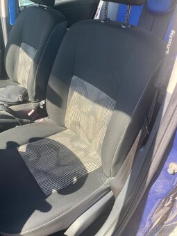 Dacia sandero 1,2 - 10