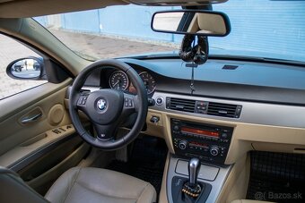 BMW 325i xDrive E90 - 10