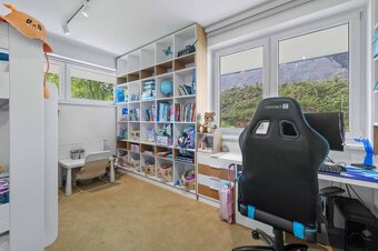 REZERVOVANÝ I Moderný 4-izbový byt s terasou a garážou na Ko - 10