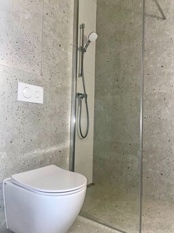 Exkluzívny 1,5 izbový byt s vlastným park. miestom - 10