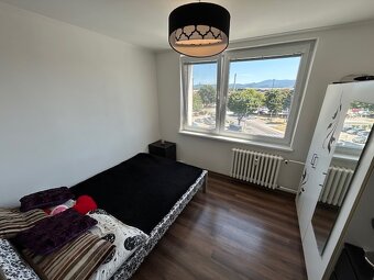 Štýlový 3-izb. byt po kompl. rek. – Dukelská, Nové Mesto n/V - 10