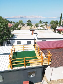 Domček 3-izbovy v kempe Chorvatsko - panorama vyhlad na more - 10