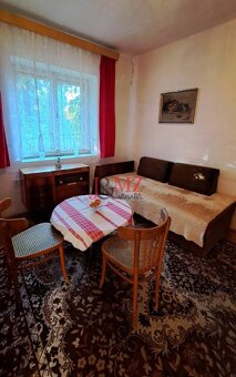 DOHODA Rodinný dom, záhrada 1.400 m2, šírka 27m, Starý Hrádo - 10