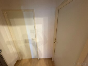 3 izb byt v centre mesta Levice - 10