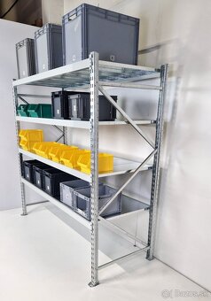 Priemyselný policovy regal , regale. - 10