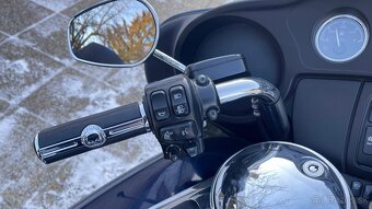 Harley Davidson Electra Glide (2014) - 10