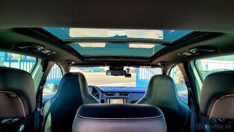 Škoda Octavia Combi 2.0 TDI DPF RS DSG - 10