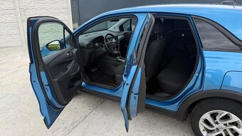 Opel Crossland X 1,2 Benzín Automat - 10