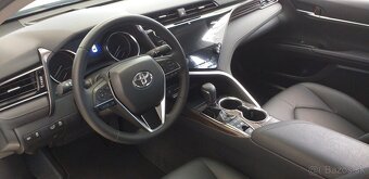 Predám: TOYOTU Camry, hybrid, 2,5, Execut. 131 kW, AT + VIP - 10