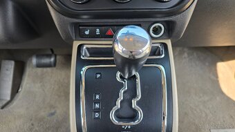 Predám Jeep Compass 2L benzin  4X4 nova STK - 10