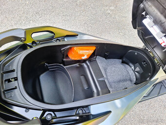 Honda Forza 350 smart TOP BOX - 10
