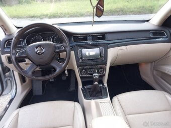 Škoda Superb Combi L&K 4x4 - 10