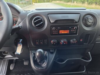 Predám zánovnú dodávku Renault Master - 10