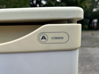Predám chladničku Whirlpool A-class, typ RE-128, objem 118 l - 10