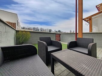 Prenajom moderneho 2-izboveho bytu s terasou a parkovacim mi - 10