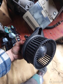 Diely Audi A4B7 2.0 103kw - 10