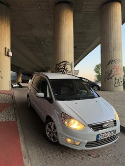 Ford Galaxy AT - 10