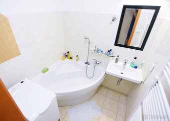 Na predaj 2 izbový byt, Sihoť - Armádna ul. Trenčín, balkón - 10
