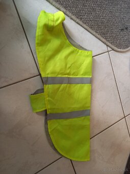 Oblečenie pre psa bunda, mikina, vesta, svetrík - 10