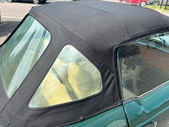 Velmi krásný a zachovalý Triumph TR6 z roku 1974 - 10