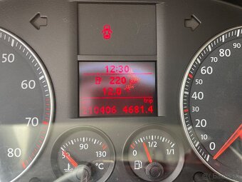 VW Cross Touran 1.4 tsi - 10