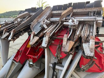 Kukuřičný adaptér Dominoni 8x75, 8 řádků, sklopný, rok výrob - 10