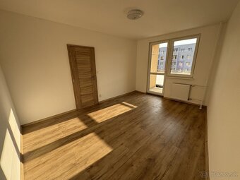 Štýlový 3-izbový byt po kompletnej rekonštrukcii – Sekčov, P - 10