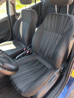 Opel Corsa 1.2 16V Enjoy - 10